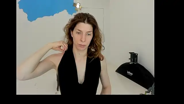 YourSuperModel online show from April 5, 2026, 7:38 am