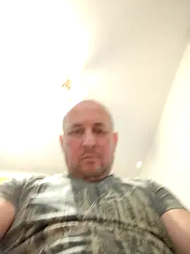 Snapshot of intx800 chatting on December 11, 2024, 3:26 pm intx800 online show from December 11, 2024, 3:26 pm