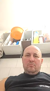 Snapshot of intx800 chatting on December 16, 2024, 3:54 pm intx800 online show from December 16, 2024, 3:54 pm