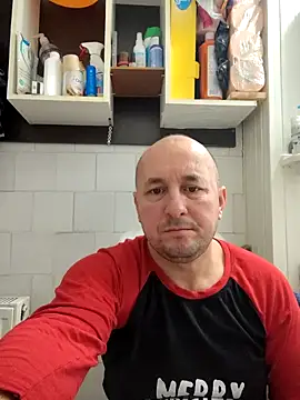 Snapshot of intx800 chatting on January 11, 2025, 6:35 am intx800 online show from January 11, 2025, 6:35 am