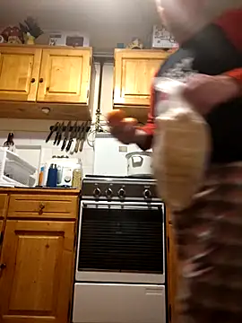 Snapshot of intx800 chatting on February 12, 2025, 3:07 am intx800 online show from February 12, 2025, 3:07 am