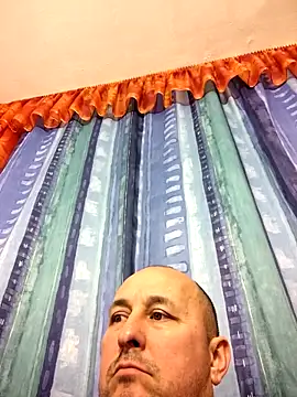 Snapshot of intx800 chatting on February 23, 2025, 4:35 pm intx800 online show from February 23, 2025, 4:35 pm