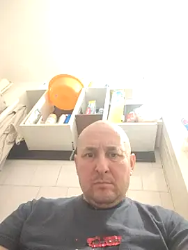 Snapshot of intx800 chatting on March 1, 2025, 4:00 pm intx800 online show from March 1, 2025, 4:00 pm