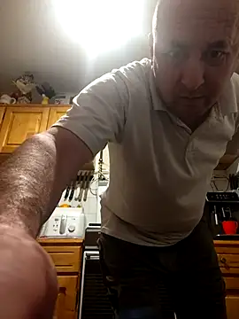 Snapshot of intx800 chatting on March 12, 2025, 3:13 am intx800 online show from March 12, 2025, 3:13 am