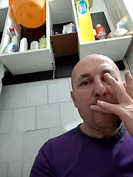 Snapshot of intx800 chatting on March 13, 2025, 4:34 pm intx800 online show from March 13, 2025, 4:34 pm