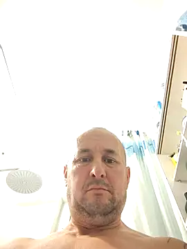 Snapshot of intx800 chatting on October 1, 2025, 2:28 am intx800 online show from October 1, 2025, 2:28 am