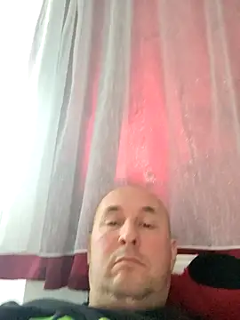 Snapshot of intx800 chatting on October 2, 2025, 2:35 pm intx800 online show from October 2, 2025, 2:35 pm