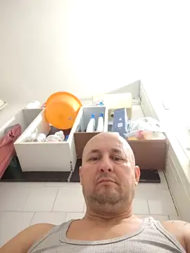 Snapshot of intx800 chatting on October 12, 2025, 4:55 am intx800 online show from October 12, 2025, 4:55 am