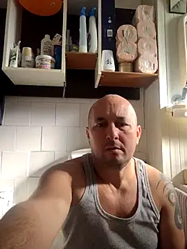 Snapshot of intx800 chatting on October 26, 2025, 8:09 am intx800 online show from October 26, 2025, 8:09 am