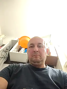 Snapshot of intx800 chatting on November 11, 2025, 4:18 pm intx800 online show from November 11, 2025, 4:18 pm