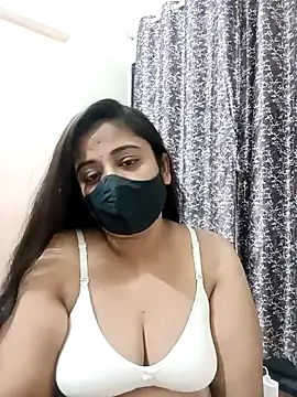 DIZZLING DIVA online show from January 11, 2025, 10:51 pm