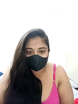 DIZZLING DIVA online show from January 12, 2025, 6:05 pm