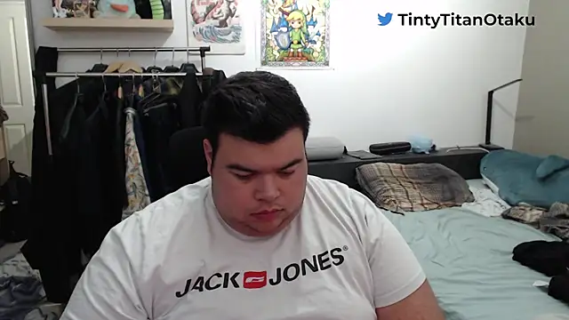 Snapshot of TinyTitanOtaku chatting on January 31, 2025, 9:26 pm TinyTitanOtaku online show from January 31, 2025, 9:26 pm