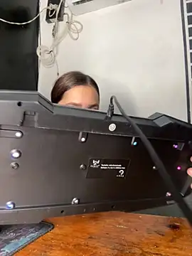 Zara cum69 online show from September 17, 2025, 10:33 pm