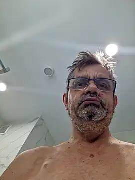 Snapshot of axecoman60 chatting on February 9, 2025, 2:38 am axecoman60 online show from February 9, 2025, 2:38 am