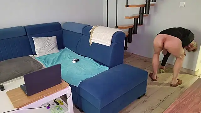 Snapshot of axecoman60 chatting on March 11, 2025, 10:51 am axecoman60 online show from March 11, 2025, 10:51 am