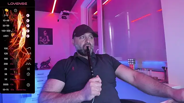 MAGABEAR077 online show from May 9, 2026, 11:04 am