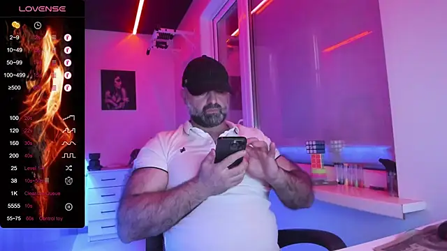MAGABEAR077 online show from May 31, 2026, 4:09 am