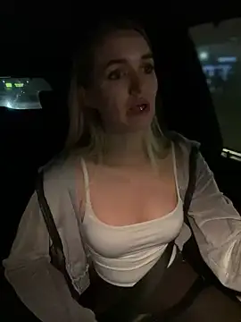 Snapshot of Devill_Angel_ chatting on December 28, 2024, 3:48 pm Devill Angel online show from December 28, 2024, 3:48 pm