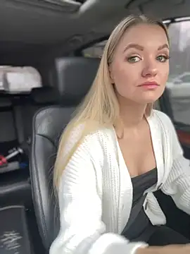 Snapshot of Devill_Angel_ chatting on January 15, 2025, 7:59 am Devill Angel online show from January 15, 2025, 7:59 am