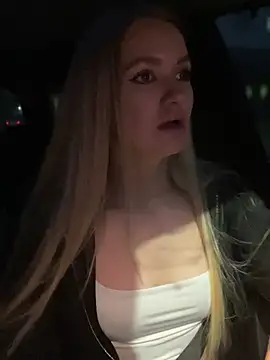 Snapshot of Devill_Angel_ chatting on January 31, 2025, 2:39 pm Devill Angel online show from January 31, 2025, 2:39 pm