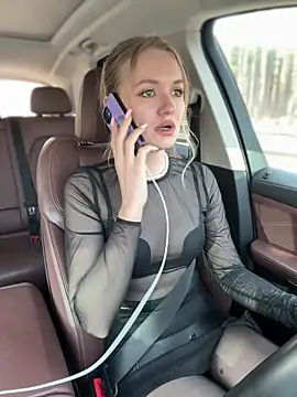 Snapshot of Devill_Angel_ chatting on February 26, 2025, 12:36 pm Devill Angel online show from February 26, 2025, 12:36 pm