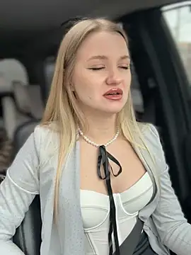 Snapshot of Devill_Angel_ chatting on March 2, 2025, 6:37 am Devill Angel online show from March 2, 2025, 6:37 am