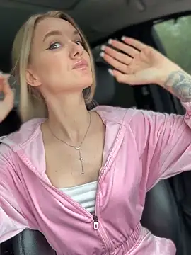 Snapshot of Devill_Angel_ chatting on September 21, 2025, 10:17 am Devill Angel online show from September 21, 2025, 10:17 am