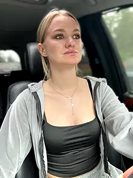 Snapshot of Devill_Angel_ chatting on September 22, 2025, 11:34 am Devill Angel online show from September 22, 2025, 11:34 am