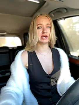 Snapshot of Devill_Angel_ chatting on October 1, 2025, 11:05 am Devill Angel online show from October 1, 2025, 11:05 am