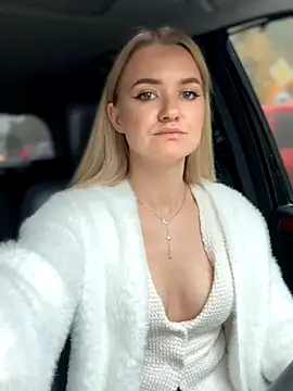 Snapshot of Devill_Angel_ chatting on October 10, 2025, 11:31 am Devill Angel online show from October 10, 2025, 11:31 am