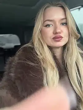 Snapshot of Devill_Angel_ chatting on January 18, 2026, 9:57 am Devill Angel online show from January 18, 2026, 9:57 am