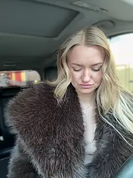 Snapshot of Devill_Angel_ chatting on February 1, 2026, 10:14 am Devill Angel online show from February 1, 2026, 10:14 am