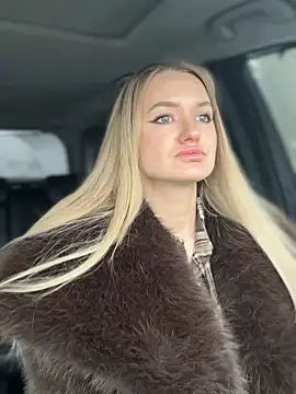 Snapshot of Devill_Angel_ chatting on February 2, 2026, 10:14 am Devill Angel online show from February 2, 2026, 10:14 am