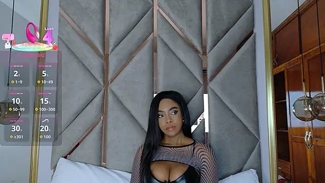 Snapshot of Lola_King chatting on September 30, 2025, 7:19 pm Lola King online show from September 30, 2025, 7:19 pm