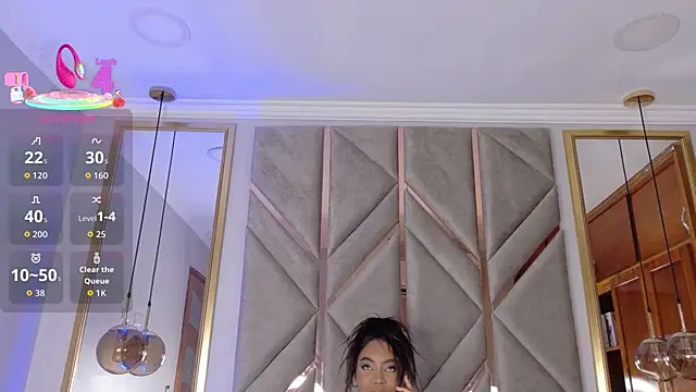 Snapshot of Lola_King chatting on October 6, 2025, 8:06 pm Lola King online show from October 6, 2025, 8:06 pm