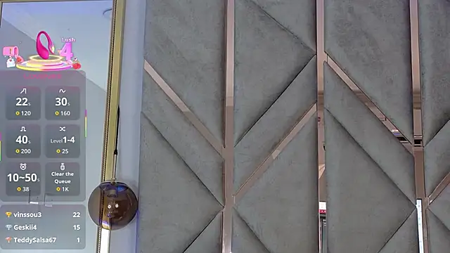 Snapshot of Lola_King chatting on October 29, 2025, 1:08 am Lola King online show from October 29, 2025, 1:08 am