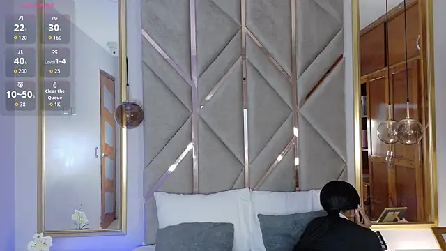 Snapshot of Lola_King chatting on October 29, 2025, 11:39 pm Lola King online show from October 29, 2025, 11:39 pm