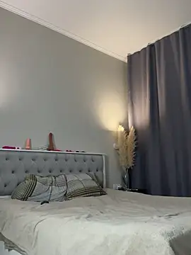 Snapshot of valery_exbi chatting on February 4, 2026, 9:20 pm valery exbi online show from February 4, 2026, 9:20 pm