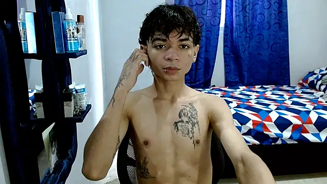 Snapshot of Lovebeng_ chatting on December 17, 2024, 5:36 pm Lovebeng online show from December 17, 2024, 5:36 pm