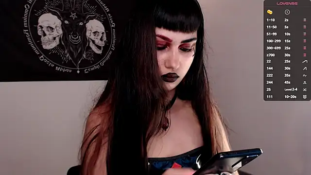 Snapshot of Little-Lucifer chatting on November 1, 2025, 12:34 am Little-Lucifer online show from November 1, 2025, 12:34 am