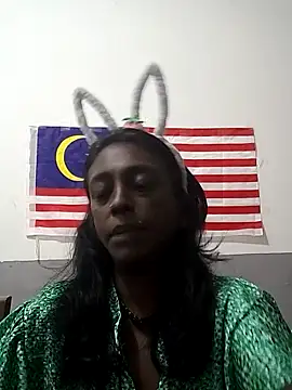 Snapshot of mamakarma1403 chatting on November 22, 2025, 4:50 pm mamakarma1403 online show from November 22, 2025, 4:50 pm