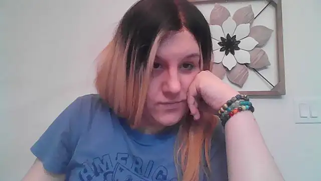 PuckBunny17 online show from February 26, 2025, 8:54 pm