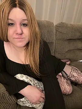 Snapshot of PuckBunny17 chatting on February 12, 2026, 11:44 pm PuckBunny17 online show from February 12, 2026, 11:44 pm