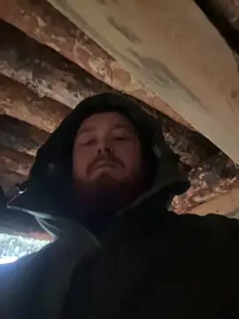 Snapshot of Artur6663 chatting on December 26, 2024, 11:32 am Artur6663 online show from December 26, 2024, 11:32 am