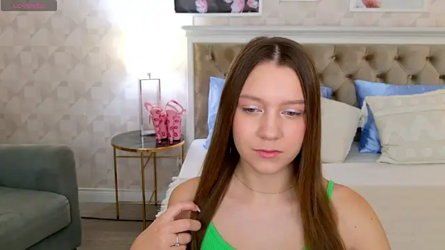 Snapshot of AliceBrayan chatting on January 26, 2025, 5:13 am AliceBrayan online show from January 26, 2025, 5:13 am