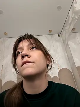 AliceBrayan online show from May 21, 2026, 5:09 pm