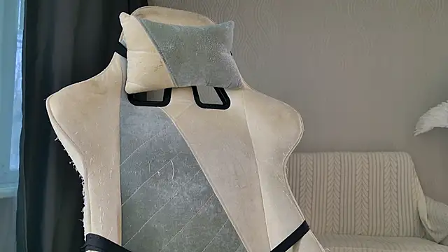 Snapshot of Miss_Mia_Murr chatting on March 20, 2026, 4:28 am Miss Mia Murr online show from March 20, 2026, 4:28 am