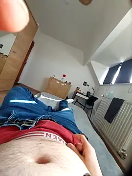 pascalino100 online show from February 26, 2025, 1:30 pm