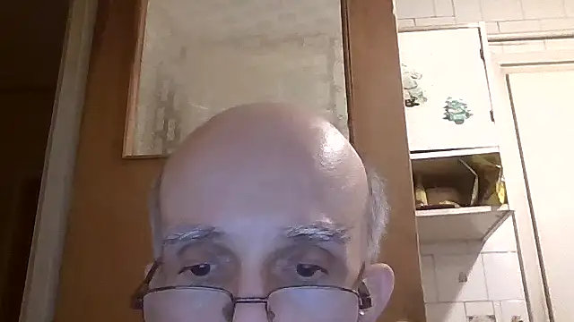 mariusica1xh online show from February 18, 2026, 1:34 am